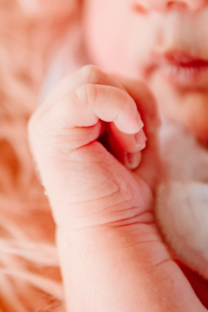 fingers close up of Phoenix baby in need of lactation consult